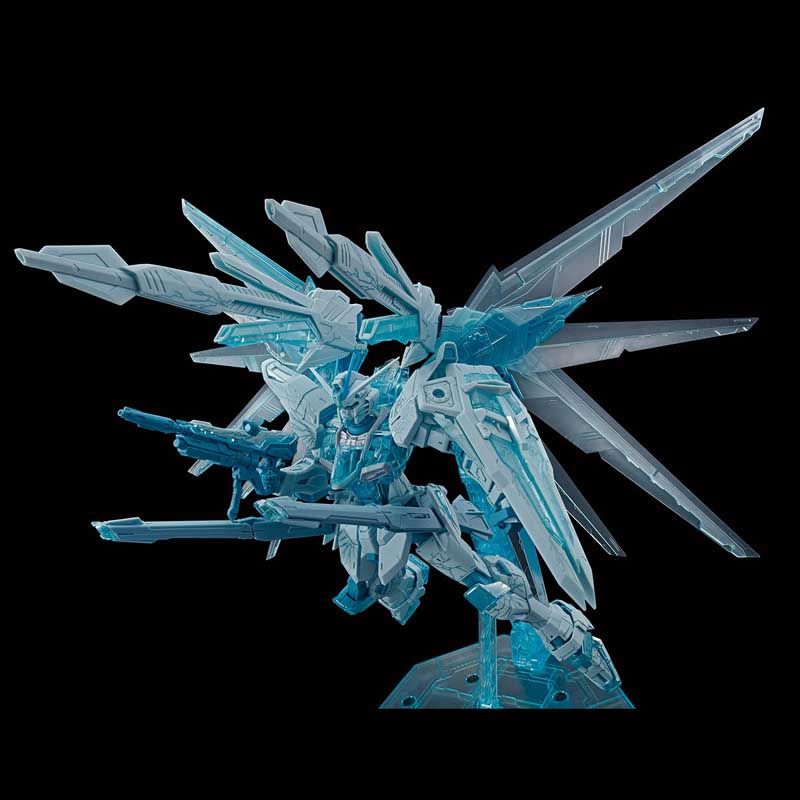MG 1/100 Freedom Gundam Ver.2.0 [Cross Contrast Colors / Clear Blue]