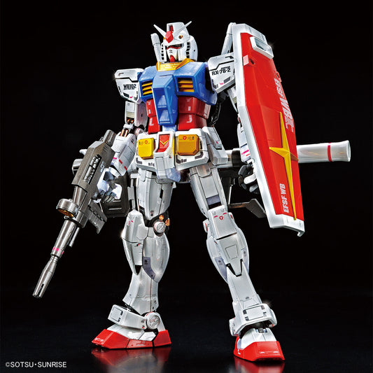 MG 1/100 RX-78-2 Gundam Ver.3.0 (Gundam Base Limited / Titanium Finish)